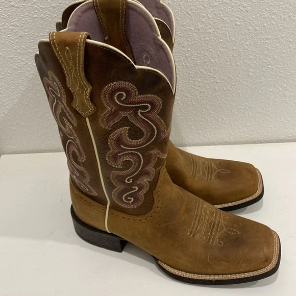 Ariat Quickdraw Ladies Boot Badlands/Wicker
| Size 7 - Picture 9 of 16
